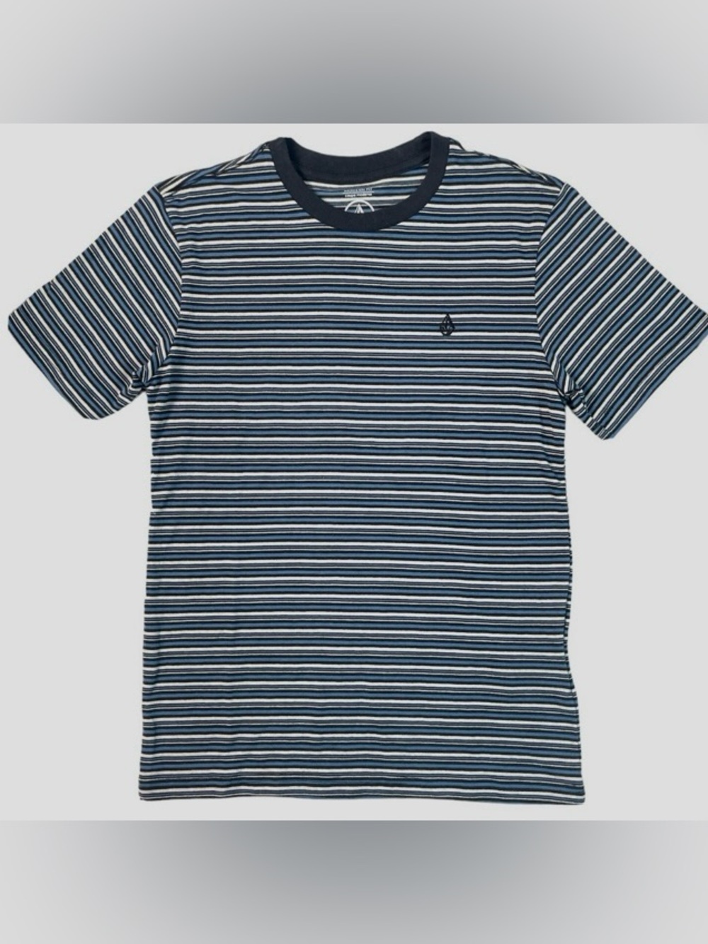 VOLCOM  Boys “Cornett Crew” Modern Fit Short-Sleeve Striped T-Shirt  Size Small